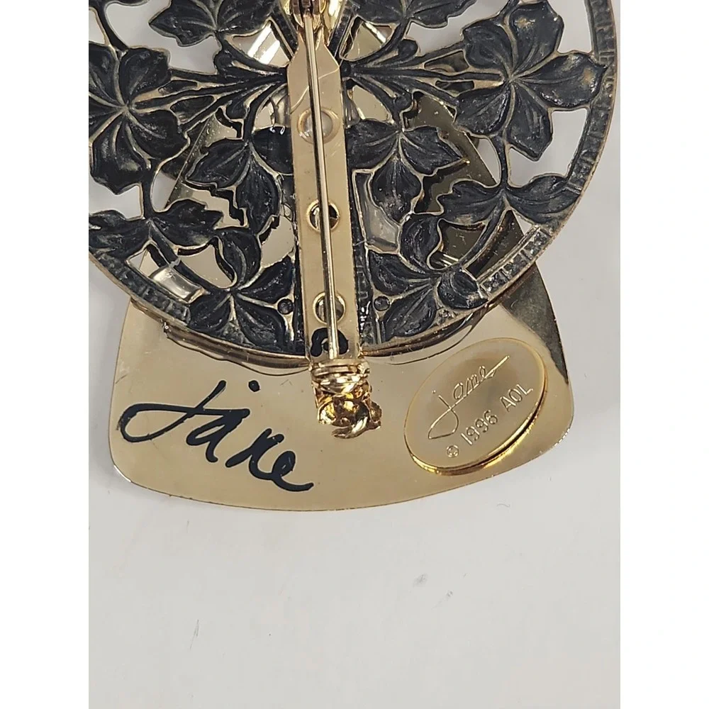Vtg 90s Jane Davis 1996 AOL Angel Brooch Pin Faux Pearl Butterfly Filigree 2.75